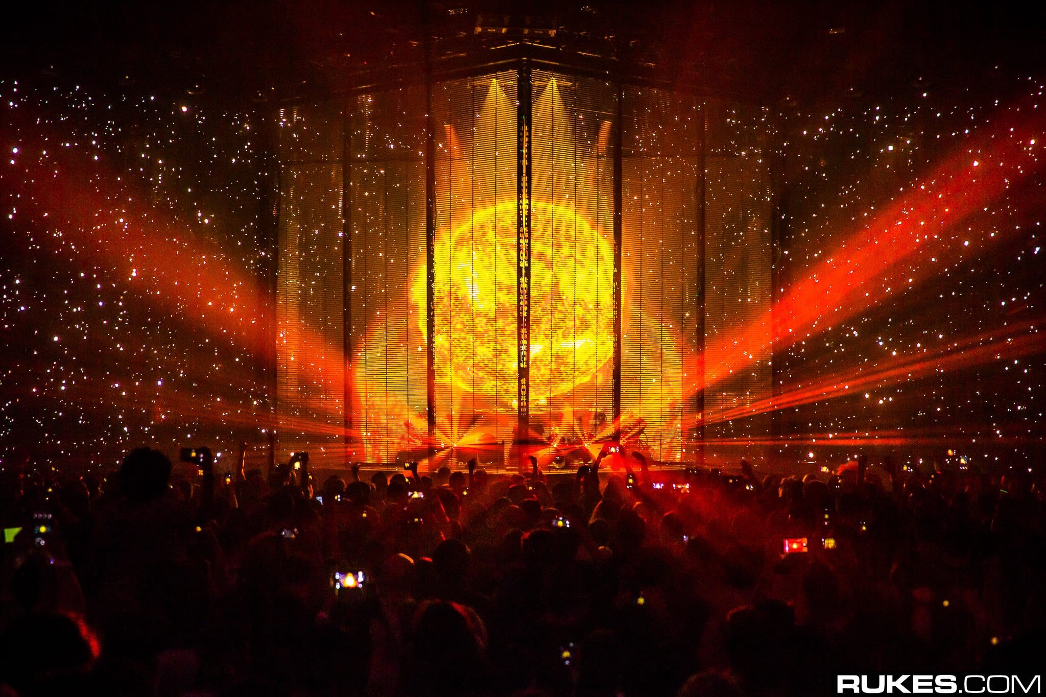 Eric-Prydz-@-EPIC-4.0-Hollywood-Palladium-LA-2016-1-1