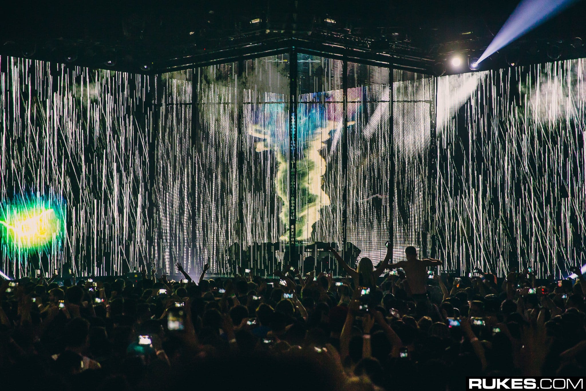 Eric-Prydz-EPIC-4.0-Tornado