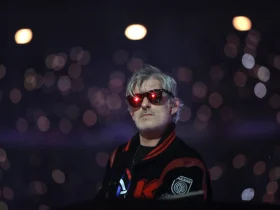 Kavinsky lors de la cérémonie de clôture des JO 2024, le 8 septembre 2024 - Crédit : Thibaud Moritz / AFP