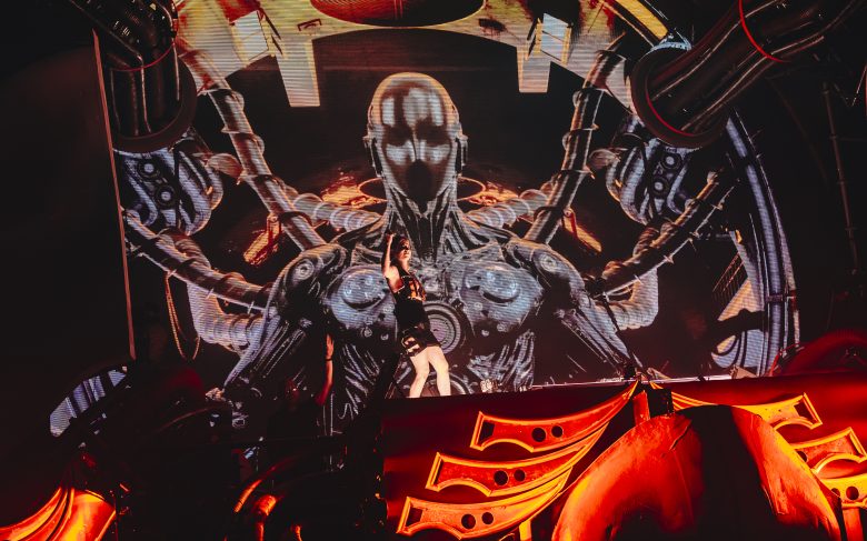 Hysta spotlight Defqon.1. Source : Hysta
