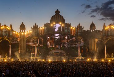 Tomorrowland 2026 | Photo : Sébastien Camelot x Guettapen