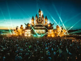 Mainstage de l'Eskape Festival 2026 | Photo : @eskapefestival_official / @arthur_ranzy_