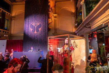 Tomorrowland Expo à l'ADE 2025 | Photo : Sébastien Camelot x Guettapen